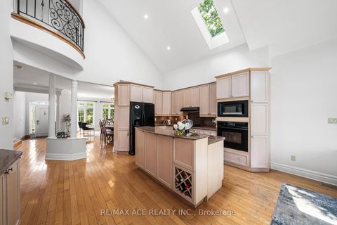 Photo 21 at 24 Abitibi Avenue, Newtonbrook East, Toronto