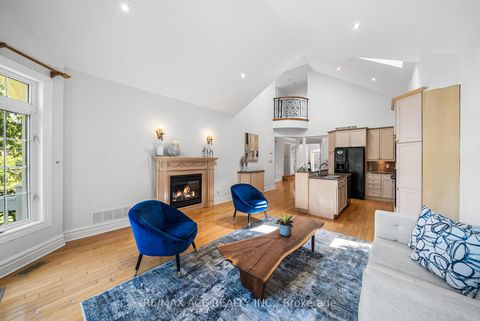 Photo 23 at 24 Abitibi Avenue, Newtonbrook East, Toronto
