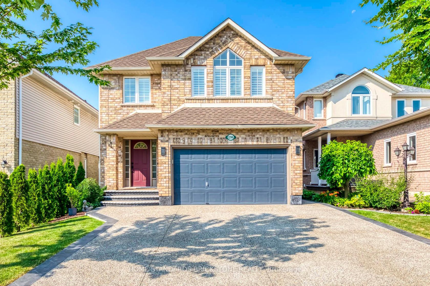 1296 Inglehart Drive, Tansley, Burlington 