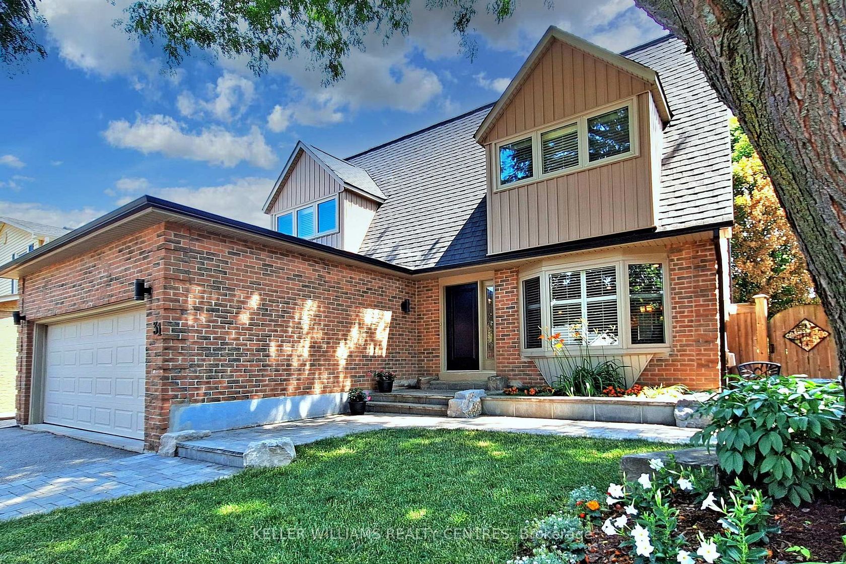 31 Avondale Crescent, Aurora Village, Aurora 