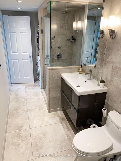Photo 8 at 2901 - 77 Harbour Square, Waterfront Communities C1, Toronto
