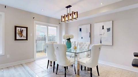Photo 10 at 151 Amulet Crescent, Rouge Woods, Richmond Hill
