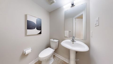 Photo 15 at 151 Amulet Crescent, Rouge Woods, Richmond Hill