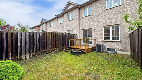 Photo 34 at 151 Amulet Crescent, Rouge Woods, Richmond Hill