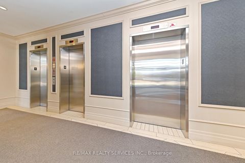 Photo 4 at Suite 1309 - 38 Fontenay Court, Humber Valley, Toronto
