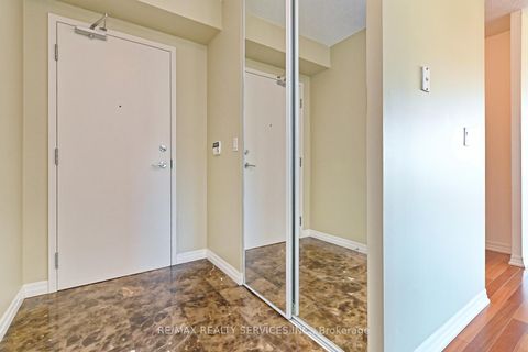 Photo 7 at Suite 1309 - 38 Fontenay Court, Humber Valley, Toronto