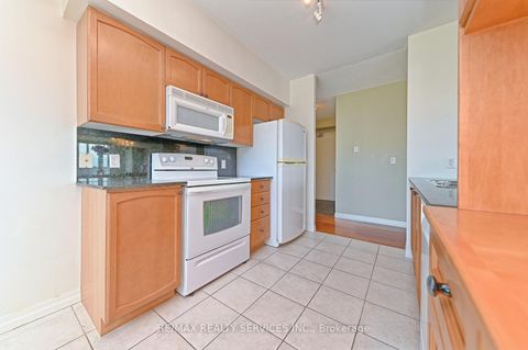 Photo 13 at Suite 1309 - 38 Fontenay Court, Humber Valley, Toronto