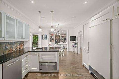 Photo 8 at 566 Castlefield Avenue, Forest Hill North, Toronto