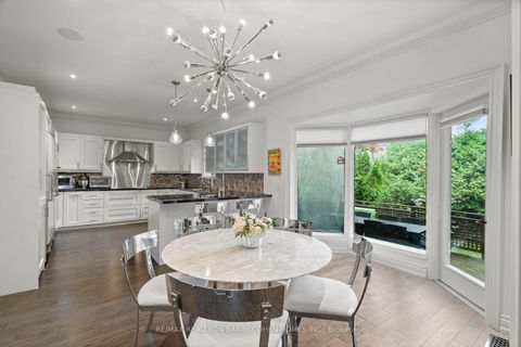 Photo 10 at 566 Castlefield Avenue, Forest Hill North, Toronto