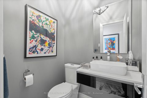 Photo 14 at 566 Castlefield Avenue, Forest Hill North, Toronto