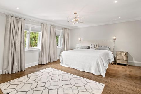 Photo 18 at 566 Castlefield Avenue, Forest Hill North, Toronto