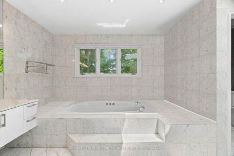 Photo 21 at 566 Castlefield Avenue, Forest Hill North, Toronto