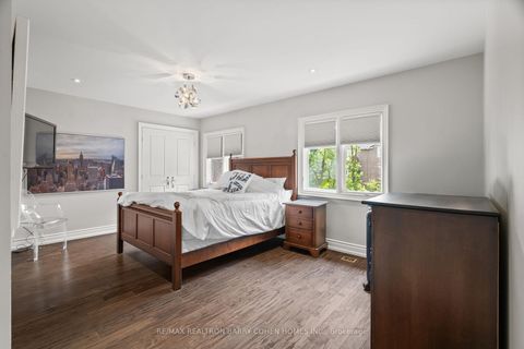 Photo 24 at 566 Castlefield Avenue, Forest Hill North, Toronto