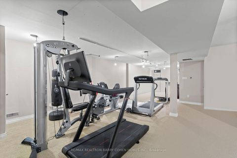 Photo 27 at 566 Castlefield Avenue, Forest Hill North, Toronto