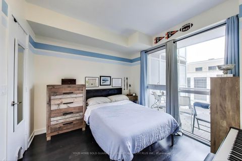 Photo 13 at 325 - 501 St. Clair Avenue W, Casa Loma, Toronto