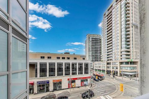Photo 19 at 325 - 501 St. Clair Avenue W, Casa Loma, Toronto