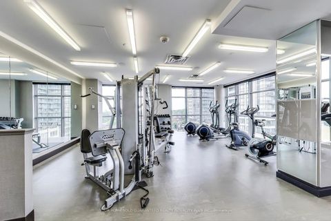 Photo 20 at 325 - 501 St. Clair Avenue W, Casa Loma, Toronto