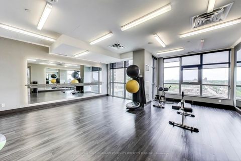 Photo 21 at 325 - 501 St. Clair Avenue W, Casa Loma, Toronto
