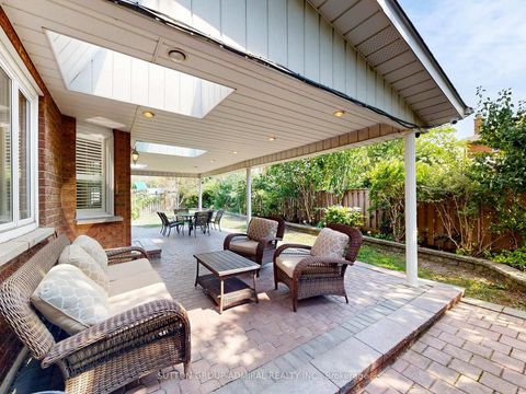 Photo 44 at 236 Russet Way, East Woodbridge, Vaughan