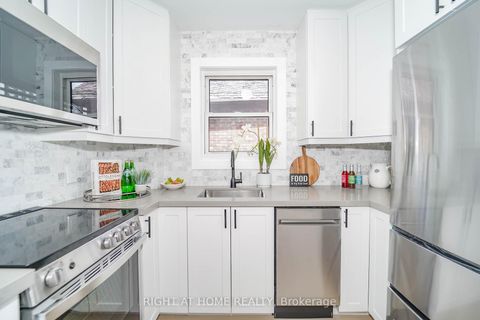 Photo 14 at 1360 Woodbine Avenue, East York, Toronto