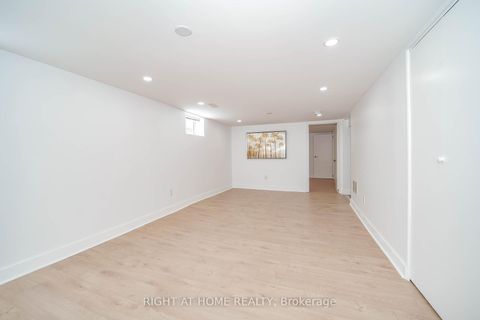 Photo 27 at 1360 Woodbine Avenue, East York, Toronto