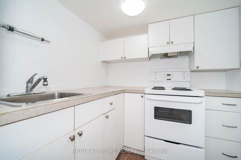 Photo 32 at 1360 Woodbine Avenue, East York, Toronto
