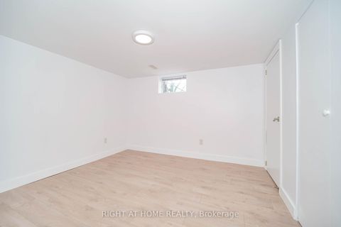 Photo 33 at 1360 Woodbine Avenue, East York, Toronto