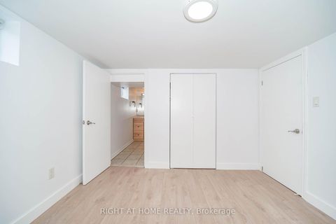 Photo 34 at 1360 Woodbine Avenue, East York, Toronto