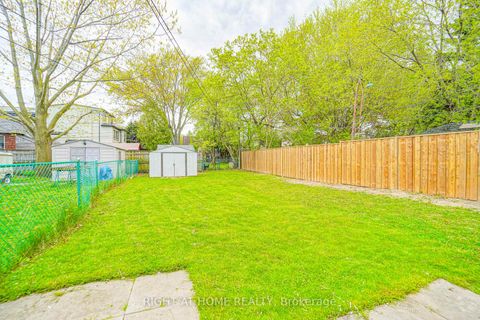 Photo 36 at 1360 Woodbine Avenue, East York, Toronto