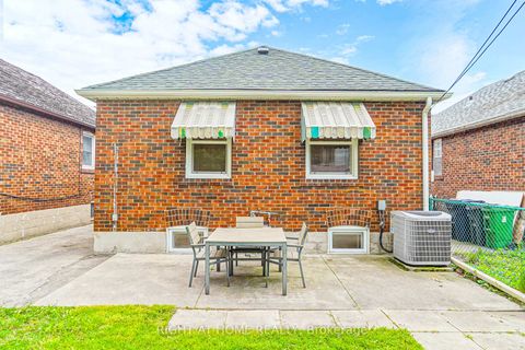 Photo 38 at 1360 Woodbine Avenue, East York, Toronto