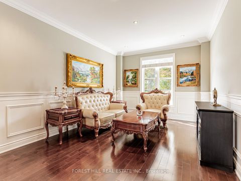Photo 4 at 8 Sachet Drive, Oak Ridges Lake Wilcox, Richmond Hill
