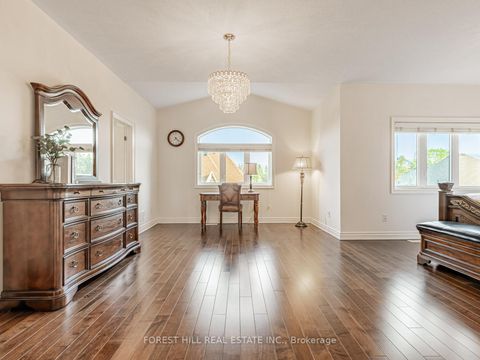 Photo 19 at 8 Sachet Drive, Oak Ridges Lake Wilcox, Richmond Hill