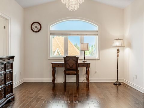 Photo 20 at 8 Sachet Drive, Oak Ridges Lake Wilcox, Richmond Hill
