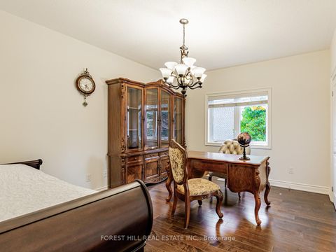 Photo 31 at 8 Sachet Drive, Oak Ridges Lake Wilcox, Richmond Hill