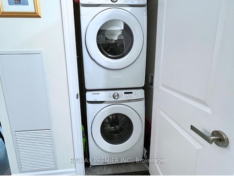 Photo 10 at 2107 - 9075 Jane Street, Concord, Vaughan