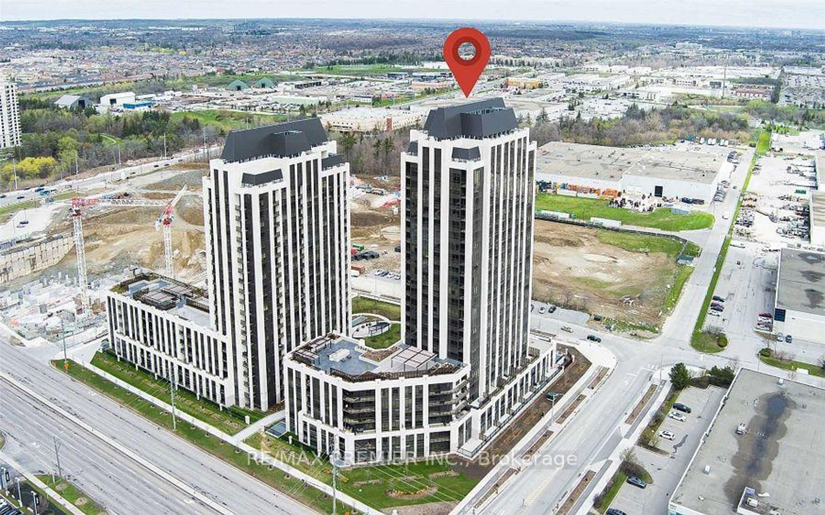 2107 - 9075 Jane Street, Concord, Vaughan 