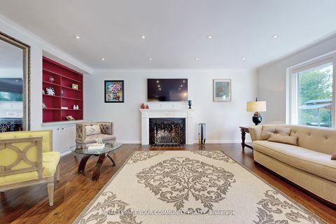 Photo 7 at 118 Betty Ann Drive, Willowdale West, Toronto