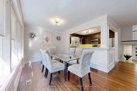 Photo 11 at 118 Betty Ann Drive, Willowdale West, Toronto