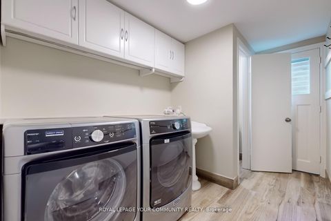 Photo 21 at 118 Betty Ann Drive, Willowdale West, Toronto