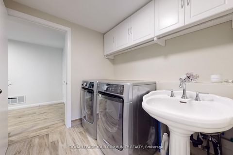 Photo 22 at 118 Betty Ann Drive, Willowdale West, Toronto