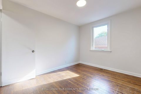 Photo 26 at 118 Betty Ann Drive, Willowdale West, Toronto