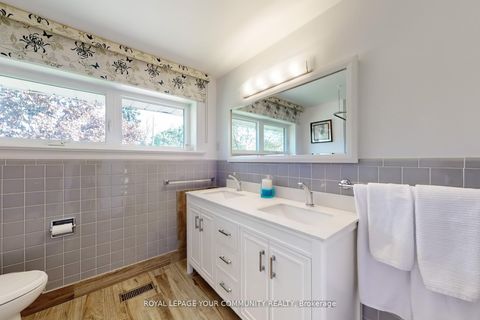 Photo 32 at 118 Betty Ann Drive, Willowdale West, Toronto