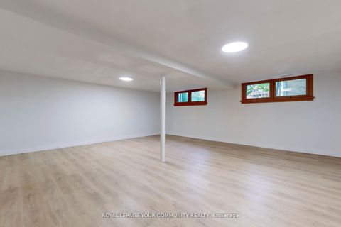 Photo 35 at 118 Betty Ann Drive, Willowdale West, Toronto