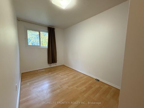 Photo 7 at 154 Freshmeadow Drive, Hillcrest Village, Toronto