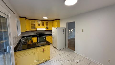 Photo 19 at 154 Freshmeadow Drive, Hillcrest Village, Toronto