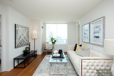 Photo 4 at PH12 - 23 Oneida Crescent, Langstaff, Richmond Hill