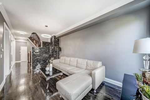 Photo 6 at 41 Poetry Drive, Vellore Village, Vaughan
