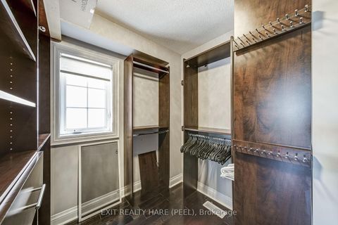 Photo 27 at 41 Poetry Drive, Vellore Village, Vaughan