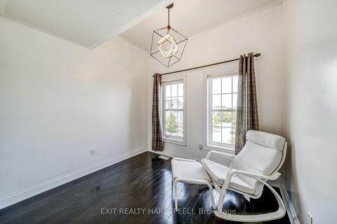 Photo 36 at 41 Poetry Drive, Vellore Village, Vaughan