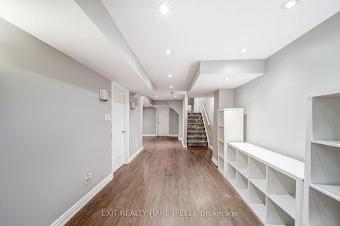 Photo 41 at 41 Poetry Drive, Vellore Village, Vaughan